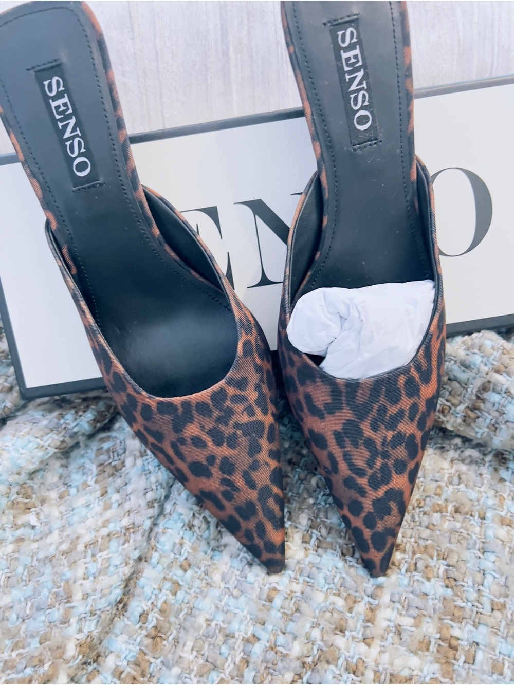 SENSO Leopard Print Pointed-Toe Mules in Brown/Black